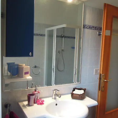 Sea-front In An Excellent Position شقة *