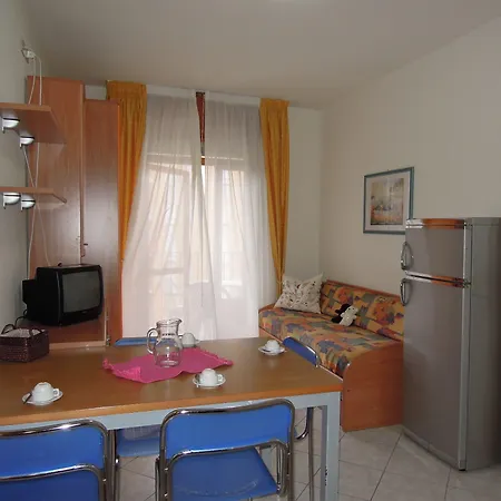 Sea-front In An Excellent Position * بيبيوني