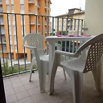 Sea-front In An Excellent Position Apartment