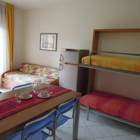 Sea-front In An Excellent Position Apartman